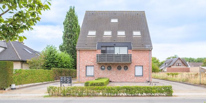 Appartement te koop in Lamstraat 26 bus 001, 9820 Lemberge