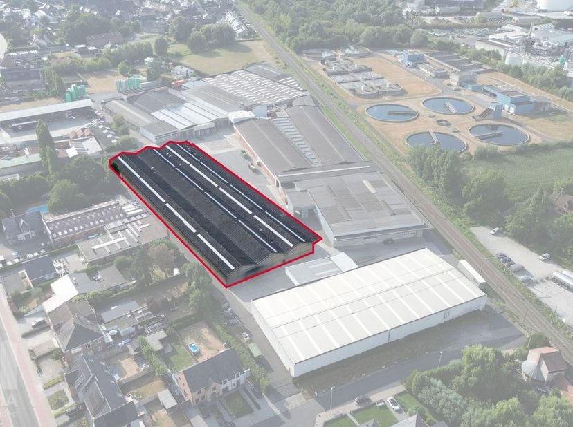 Bedrijfsvastgoed te huur in Izegemsestraat 95,
                    8800 Roeselare