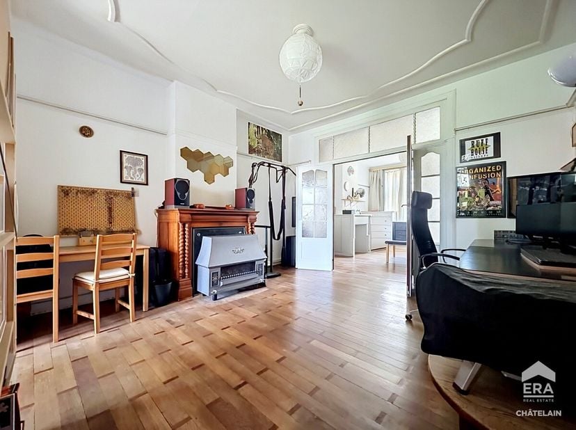 Appartement te koop
                    in 1050 Elsene