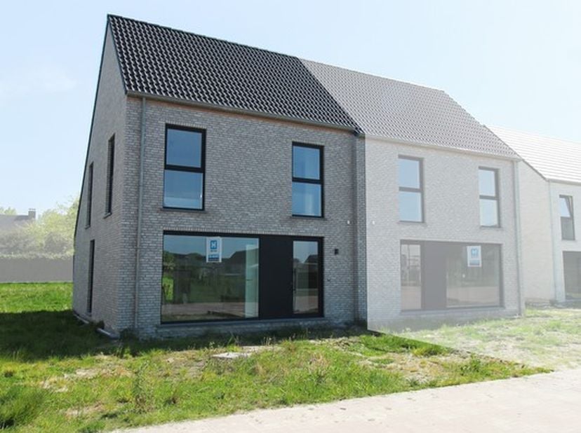 Maison à vendre
                    à 8760 Meulebeke