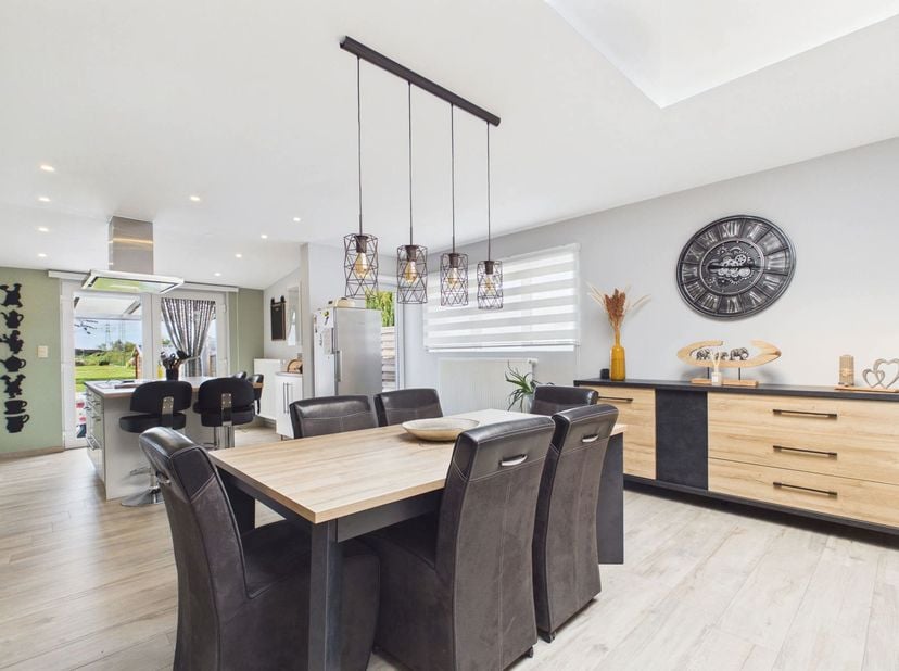 Huis te koop in Rue Albert 1er 34,
                    5190 Ham-sur-Sambre