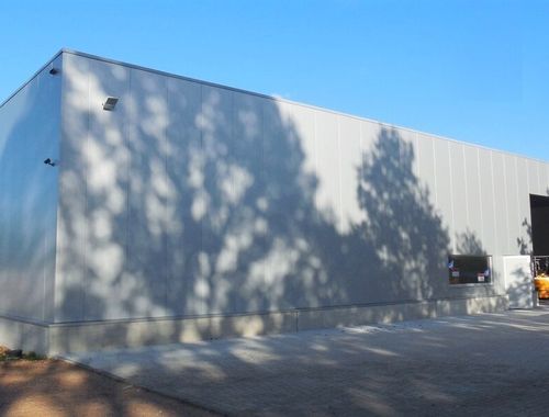                                         Bâtiment d’entreprise à louer à Wuustwezel, € 2.500
