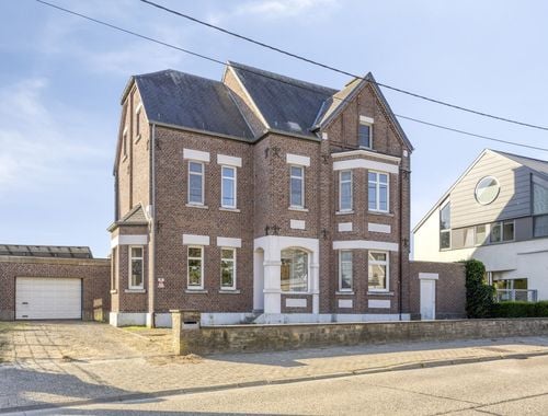                                         Villa à vendre à Drieslinter, € 315.000
