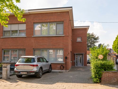                                        Maison à vendre à Wilrijk, € 495.000
