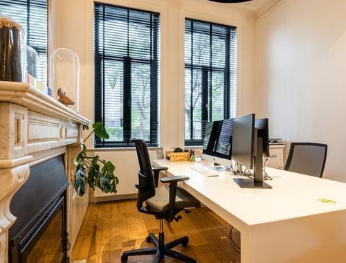                                         Kantoor te huur in Gent, € 1.500
