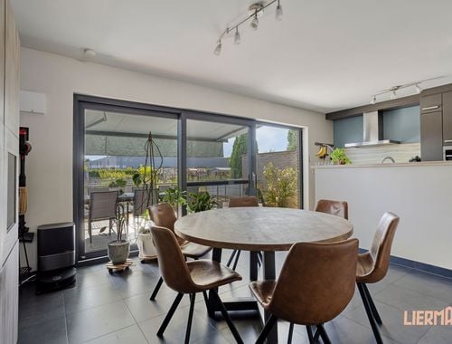                                         Maison à vendre à Erembodegem, € 398.000
