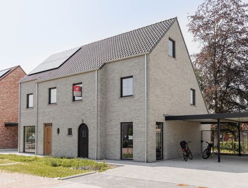                                         Woning te koop in Oostkamp, € 394.450
