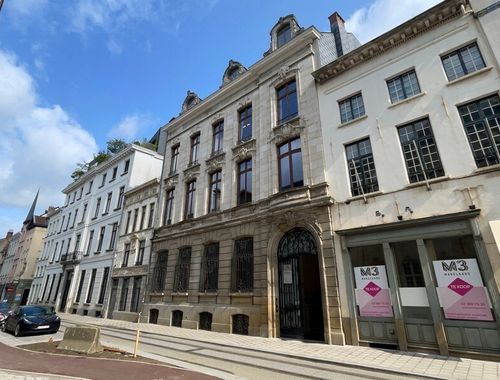                                         Kantoor te huur in Antwerpen, € 8.666,67
