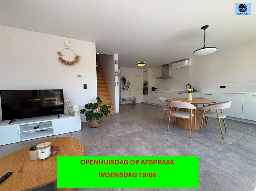 !!! VERKOCHT !!!<br />
OPENHUISDAG OP AFSPRAAK WOENSDAG 19 AUGUSTUS<br />
BEN-WONING IN EEN KLEINSCHALIGE VERKAVELING<br />
Richtprijs : 449.000 eu