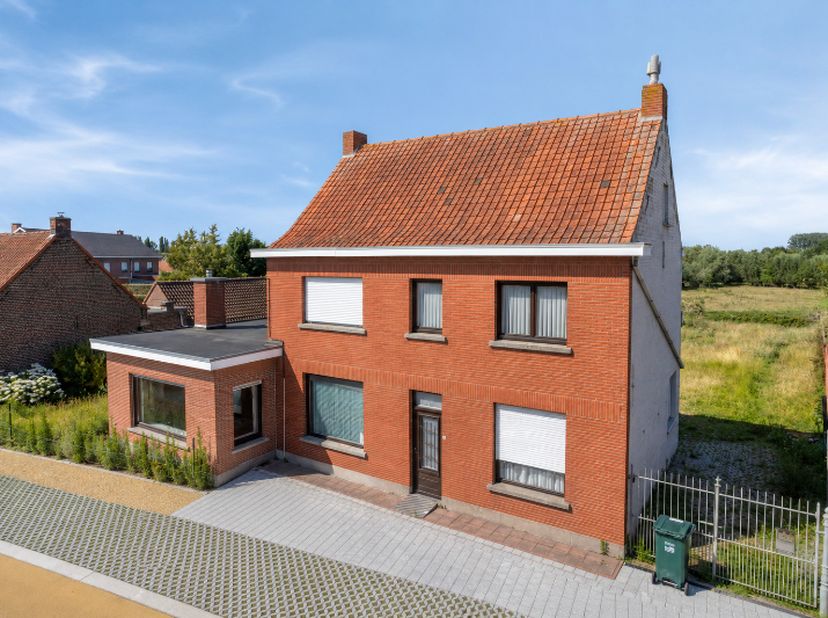Maison à vendre
                    à 9750 Ouwegem