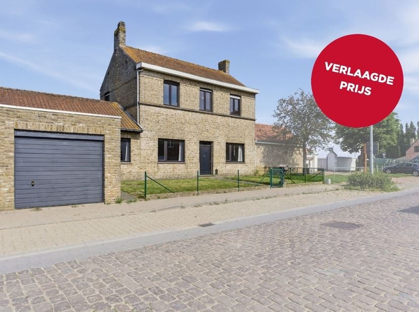 Huis te koop in Groenestraat 35,
                    8691 Izenberge