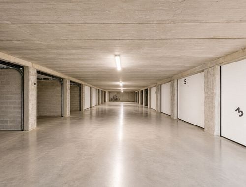                                        Garage te koop in Diksmuide, € 33.000
