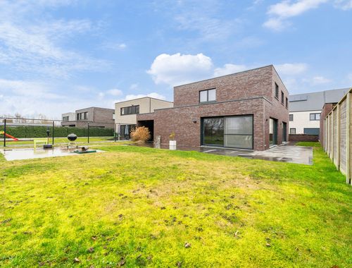                                         Maison à vendre à Poperinge, € 565.000
