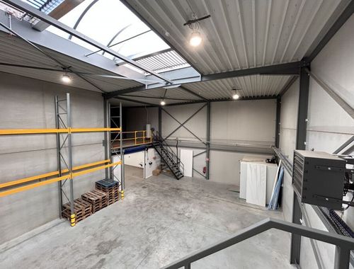                             Bedrijfsgebouw te koop in Herent
