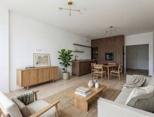                                         Gelijkvloers app. te koop in Wilrijk, € 365.000
