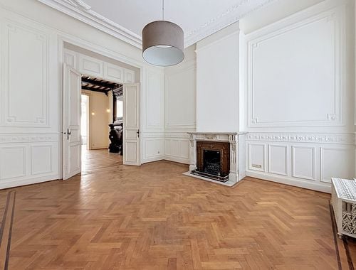                                        Appartement te huur in Brussel, € 2.300
