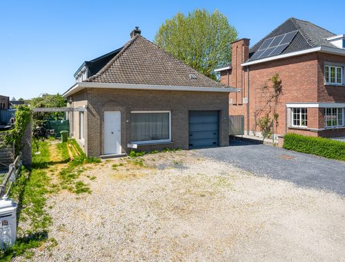                                         Maison à vendre à Nazareth, € 425.000
