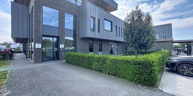 Bedrijfsvastgoed te huur in 8210 Loppem