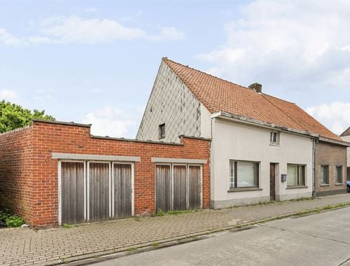                                         Woning te koop in Wielsbeke, € 250.000
