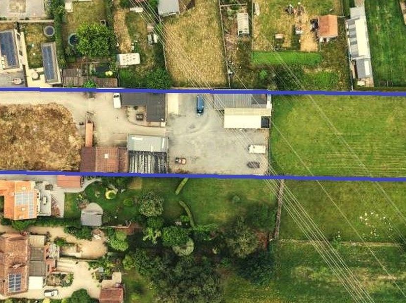 Mooi Zuidgericht perceelmet een perceelbreedte circa 26 meterperceeldiepte circa 158 meterMogelijkheid tot het bouwen van een villa met een gevelbreed