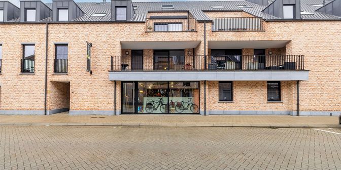 Bedrijfsvastgoed te koop in Stationsplein 4, 2460 Tielen