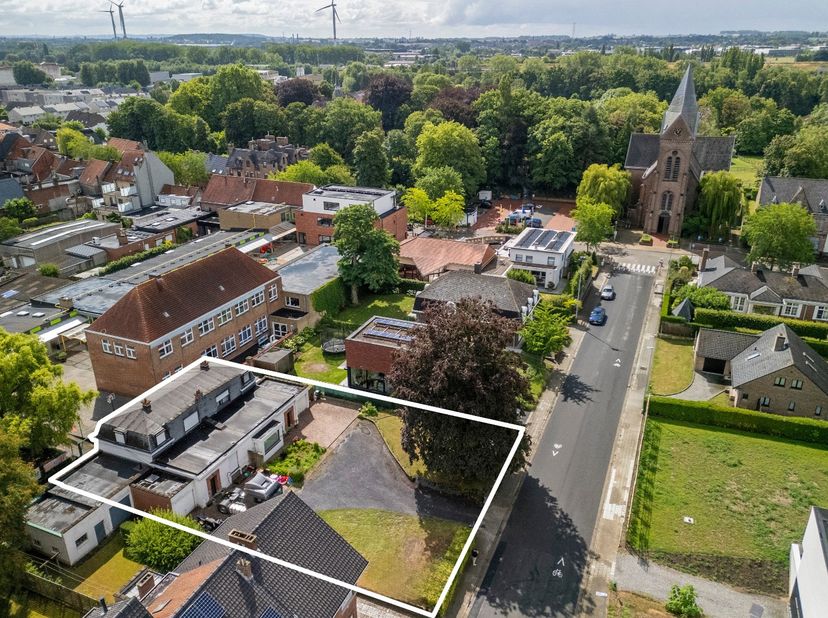 Terrain à vendre
                    à 8530 Harelbeke