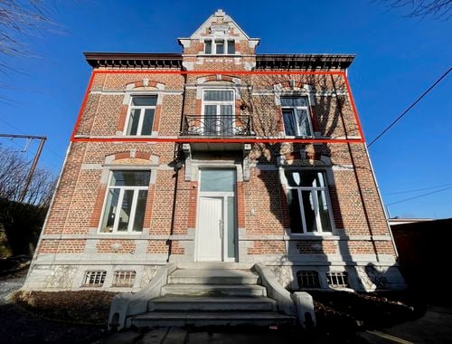                                         Appartement te huur in Marchienne-au-Pont, € 850
