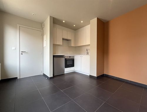                                         Appartement à louer à Antoing, € 580
