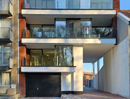                                         Appartement à louer à Kuringen, € 825
