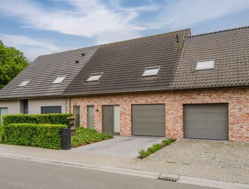                                         Rijwoning te koop in Roeselare, € 469.000
