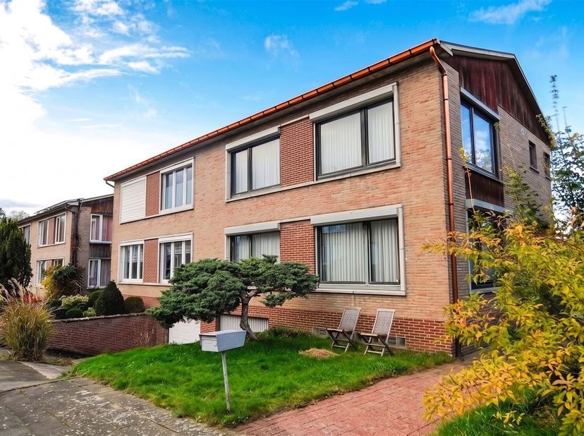 PORTES OUVERTES samedi 5 septembre : cette maison bien située et meublée, comprenant 3 chambres, peut être visitée sans engagement le samedi 5 septemb