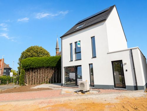                                         Maison à vendre à Ranst, € 493.000
