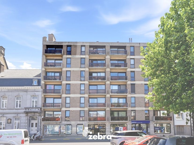 Appartement te koop in Polenplein 11 bus 27,
                    8800 Roeselare