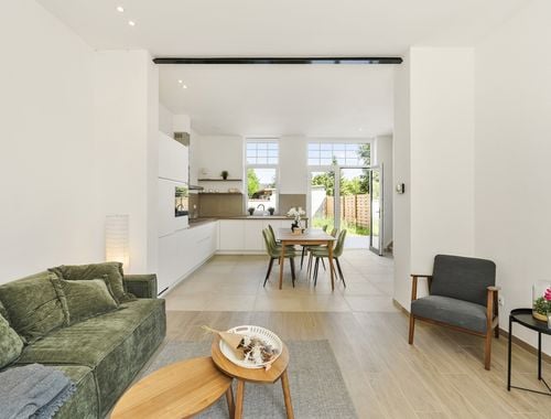                                         Maison à louer à Moen, € 1.200
