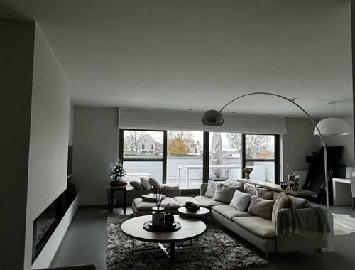                                         Appartement à louer à Hoeselt, € 1.600
