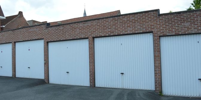 Garage à louer à 8560 Gullegem