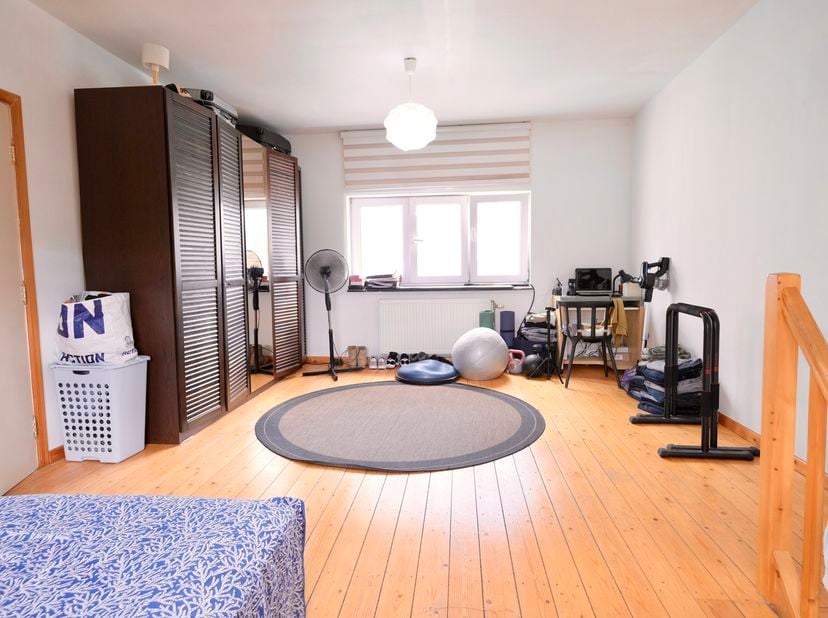 SOUS OPTION !! SAINT-JOSSE-TEN-NOODE - REF : 7034835 - Dans un quartier central à proximité de toutes les facilités, nous vous proposons ce duplex 1 c