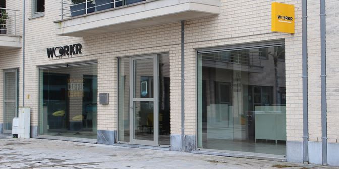 Bedrijfsvastgoed te koop in Hertog Janplein 26, 3920 Lommel