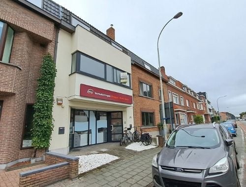                                        Duplex à louer à Sint-Andries, € 995
