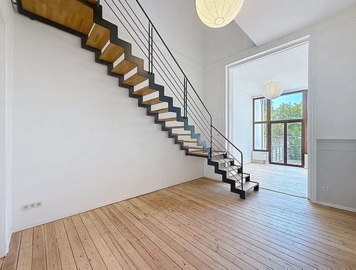                                         Triplex à louer à Etterbeek, € 2.800
