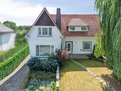                                         Woning te koop in Maaseik, € 375.000
