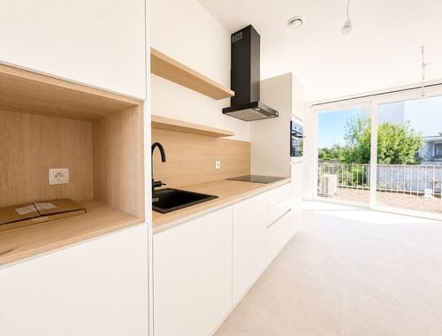                                         Studio te huur in Gent, € 845
