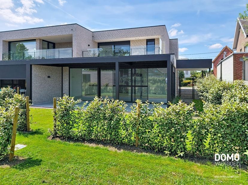 Appartement te koop
                    in 3511 Kuringen