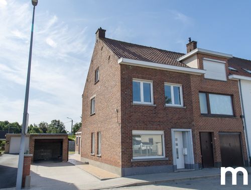                                         Woning te koop in Desselgem, € 185.000

