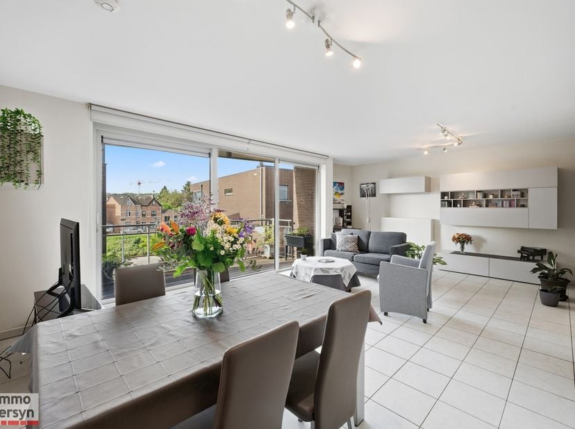 Ben je op zoek naar een praktisch, instapklaar appartement in het gezellige Aarschot op een boogscheut van het station?<br />
Welkom in Residentie Ame