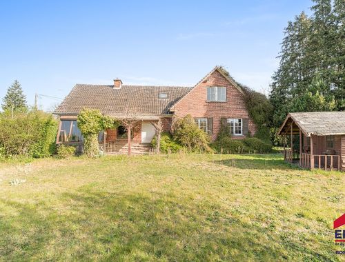                                         Villa te koop in Ouwegem, € 390.000
