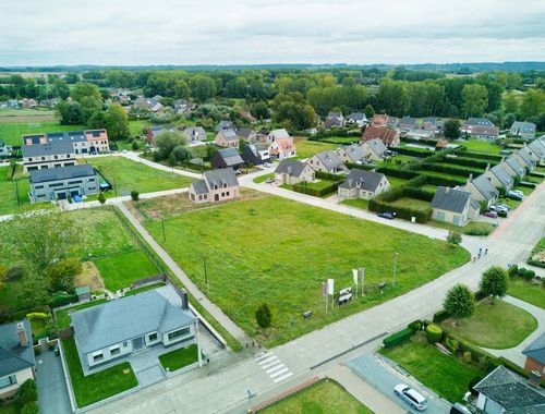                                         Terrain à bâtir à vendre à Ophasselt, € 175.000
