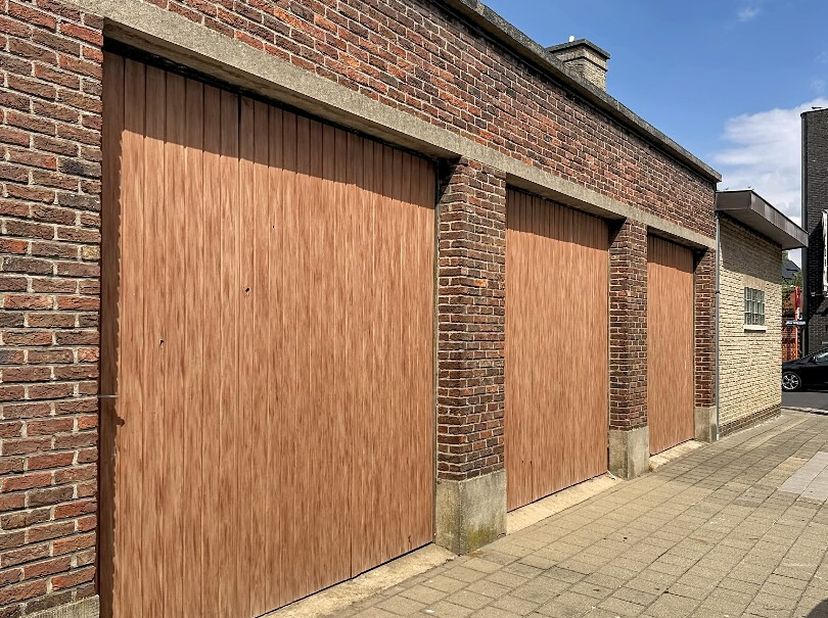 Garage à louer
                    à 8800 Roeselare