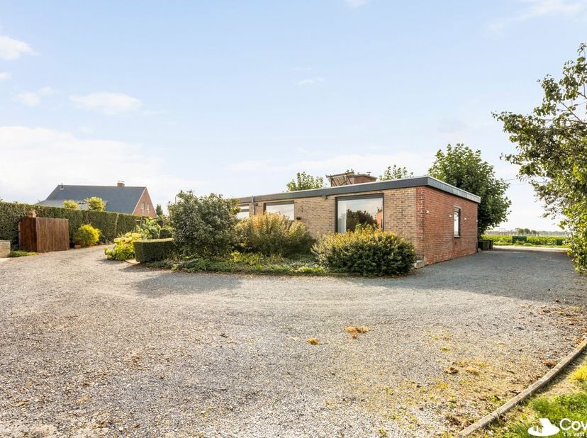Huis te koop in Magermerriestraat 12,
                    8800 Roeselare