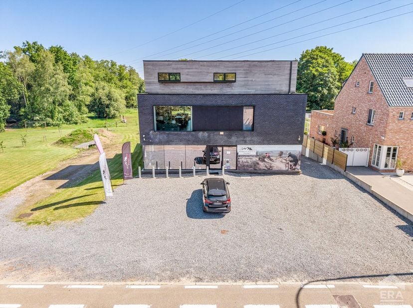 Bien professionnel à vendre
                    à 3530 Houthalen